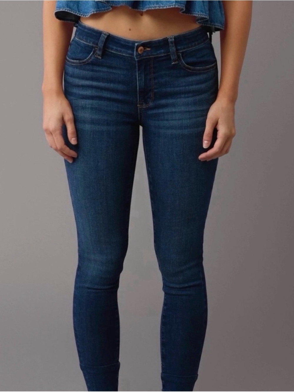 American Eagle Outfitters Dark Blue Skinny Jeans - Women's
